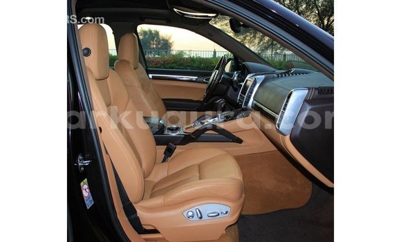 Nunua Imported Porsche Cayenne Nyingine Gari ndani ya Import - Dubai nchini Bujumbura Nunua Imported Porsche Cayenne Nyingine Gari ndani ya Import - Dubai nchini Bujumbura