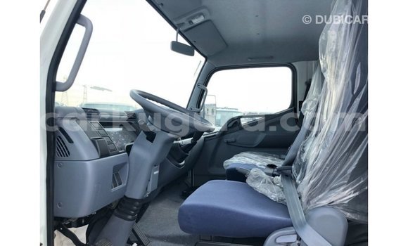 Acheter Import Utilitaire Mitsubishi L400 Blanc à Import - Dubai, Bujumbura Acheter Import Utilitaire Mitsubishi L400 Blanc à Import - Dubai, Bujumbura