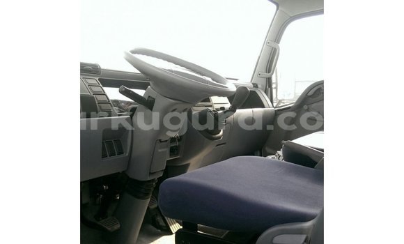 Acheter Import Utilitaire Mitsubishi L400 Blanc à Import - Dubai, Bujumbura