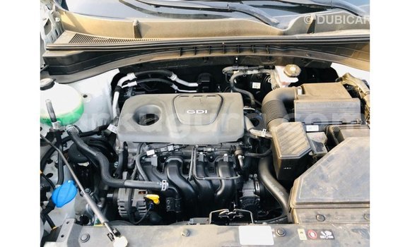 Nunua Imported Kia Sportage Nyingine Gari ndani ya Import - Dubai nchini Bujumbura Nunua Imported Kia Sportage Nyingine Gari ndani ya Import - Dubai nchini Bujumbura
