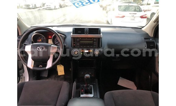 Acheter Import Voiture Toyota Prado Blanc à Import - Dubai, Bujumbura Acheter Import Voiture Toyota Prado Blanc à Import - Dubai, Bujumbura