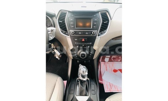 Nunua Imported Hyundai Santa Fe Nyingine Gari ndani ya Import - Dubai nchini Bujumbura Nunua Imported Hyundai Santa Fe Nyingine Gari ndani ya Import - Dubai nchini Bujumbura