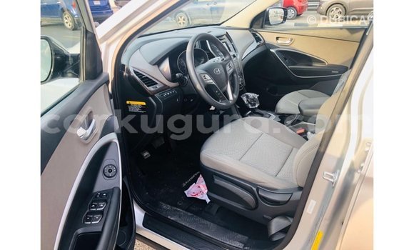 Nunua Imported Hyundai Santa Fe Nyingine Gari ndani ya Import - Dubai nchini Bujumbura Nunua Imported Hyundai Santa Fe Nyingine Gari ndani ya Import - Dubai nchini Bujumbura