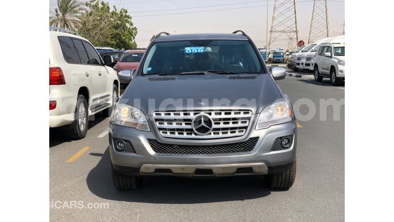 Big with watermark mercedes benz 190 bujumbura import dubai 5604