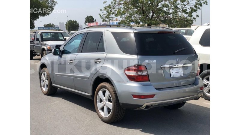 Big with watermark mercedes benz 190 bujumbura import dubai 5604