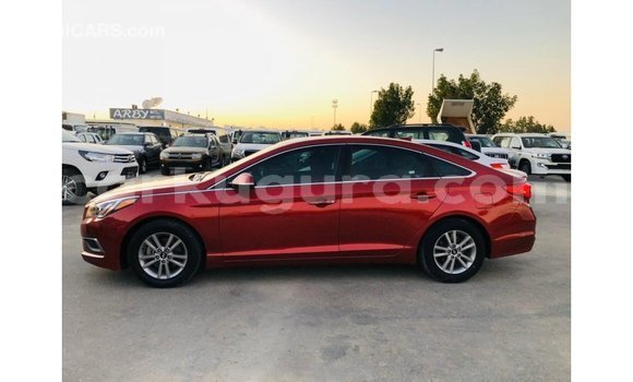 Acheter Import Voiture Hyundai Sonata Rouge à Import - Dubai, Bujumbura Acheter Import Voiture Hyundai Sonata Rouge à Import - Dubai, Bujumbura