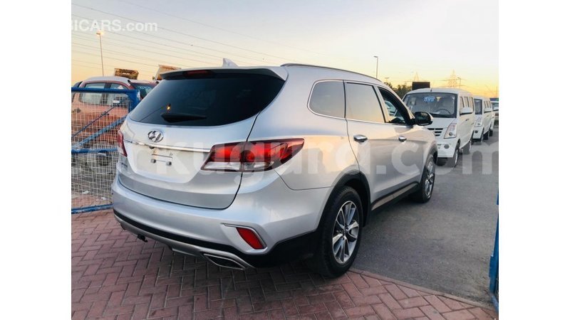 Big with watermark hyundai santa fe bujumbura import dubai 5617