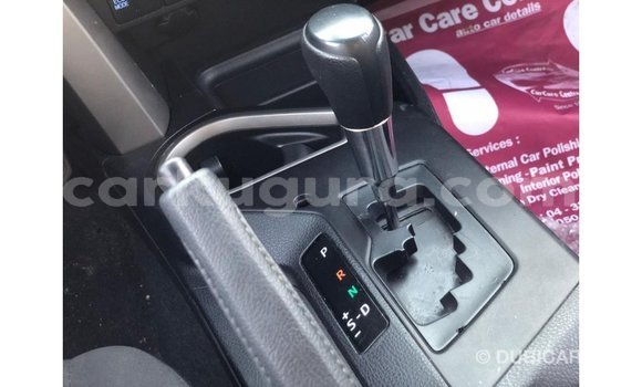 Acheter Import Voiture Toyota 4Runner Noir à Import - Dubai, Bujumbura Acheter Import Voiture Toyota 4Runner Noir à Import - Dubai, Bujumbura