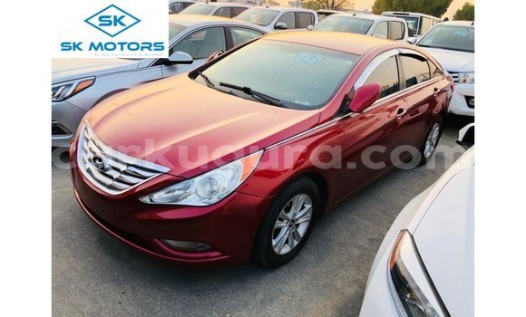 Acheter Import Voiture Hyundai Sonata Rouge à Import - Dubai, Bujumbura