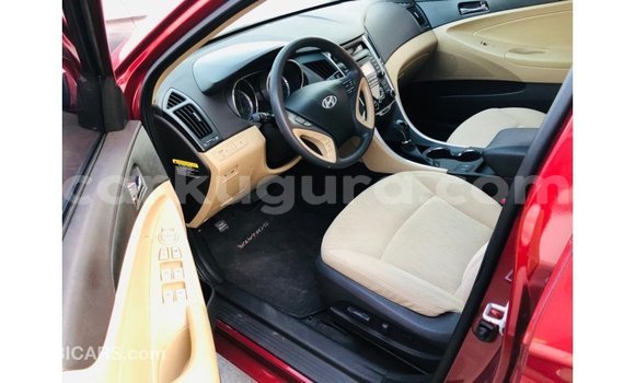 Nunua Imported Hyundai Sonata Nyekundu Gari ndani ya Import - Dubai nchini Bujumbura Nunua Imported Hyundai Sonata Nyekundu Gari ndani ya Import - Dubai nchini Bujumbura