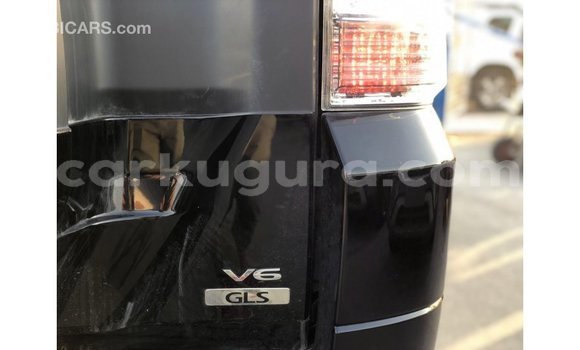 Nunua Imported Mitsubishi Pajero Nyeusi Gari ndani ya Import - Dubai nchini Bujumbura Nunua Imported Mitsubishi Pajero Nyeusi Gari ndani ya Import - Dubai nchini Bujumbura
