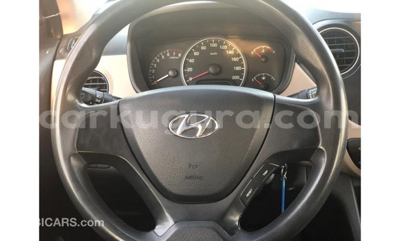Nunua Imported Hyundai i10 Nyingine Gari ndani ya Import - Dubai nchini Bujumbura Nunua Imported Hyundai i10 Nyingine Gari ndani ya Import - Dubai nchini Bujumbura