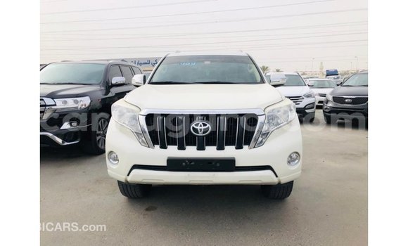 Acheter Import Voiture Toyota Prado Blanc à Import - Dubai, Bujumbura Acheter Import Voiture Toyota Prado Blanc à Import - Dubai, Bujumbura