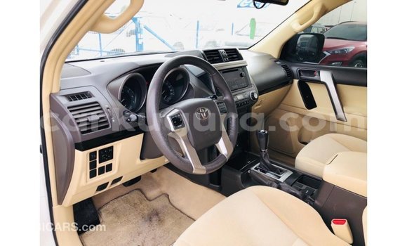 Nunua Imported Toyota Prado Nyeupe Gari ndani ya Import - Dubai nchini Bujumbura Nunua Imported Toyota Prado Nyeupe Gari ndani ya Import - Dubai nchini Bujumbura