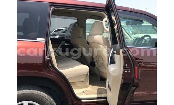 Acheter Import Voiture Toyota Land Cruiser Rouge à Import - Dubai, Bujumbura Acheter Import Voiture Toyota Land Cruiser Rouge à Import - Dubai, Bujumbura