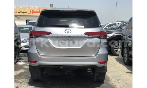 Buy Import Toyota Fortuner Other Car in Import - Dubai in Bujumbura Buy Import Toyota Fortuner Other Car in Import - Dubai in Bujumbura