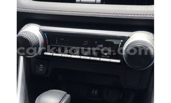 Acheter Import Voiture Toyota 4Runner Blanc à Import - Dubai, Bujumbura Acheter Import Voiture Toyota 4Runner Blanc à Import - Dubai, Bujumbura