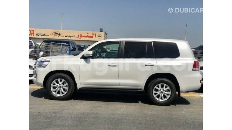 Big with watermark toyota land cruiser bujumbura import dubai 5641