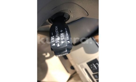 Buy Import Toyota Land Cruiser White Car in Import - Dubai in Bujumbura Buy Import Toyota Land Cruiser White Car in Import - Dubai in Bujumbura