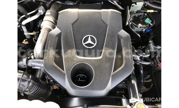 Acheter Import Voiture Mercedes-Benz 250 Noir à Import - Dubai, Bujumbura Acheter Import Voiture Mercedes-Benz 250 Noir à Import - Dubai, Bujumbura