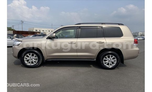 Nunua Imported Toyota Land Cruiser Nyingine Gari ndani ya Import - Dubai nchini Bujumbura Nunua Imported Toyota Land Cruiser Nyingine Gari ndani ya Import - Dubai nchini Bujumbura