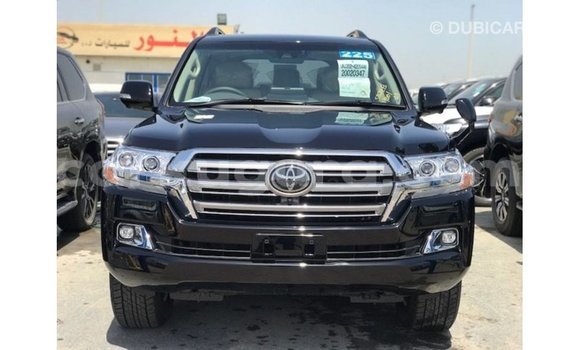 Acheter Import Voiture Toyota Land Cruiser Noir à Import - Dubai, Bujumbura Acheter Import Voiture Toyota Land Cruiser Noir à Import - Dubai, Bujumbura