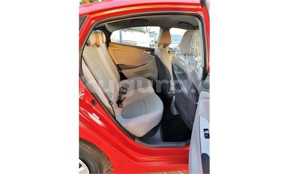 Acheter Import Voiture Hyundai Accent Rouge à Import - Dubai, Bujumbura Acheter Import Voiture Hyundai Accent Rouge à Import - Dubai, Bujumbura