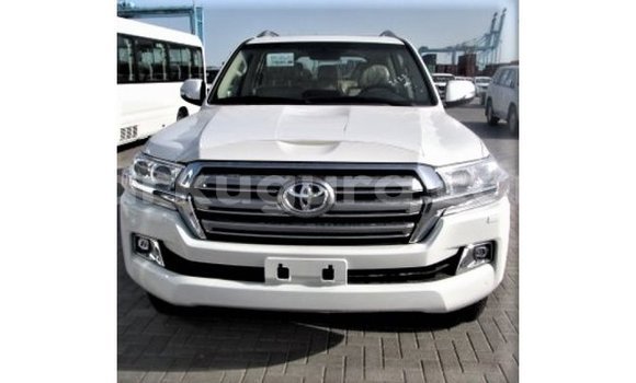 Buy Import Toyota Land Cruiser White Car in Import - Dubai in Bujumbura Buy Import Toyota Land Cruiser White Car in Import - Dubai in Bujumbura