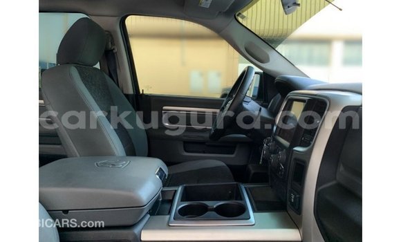 Nunua Imported Dodge RAM Nyingine Gari ndani ya Import - Dubai nchini Bujumbura Nunua Imported Dodge RAM Nyingine Gari ndani ya Import - Dubai nchini Bujumbura