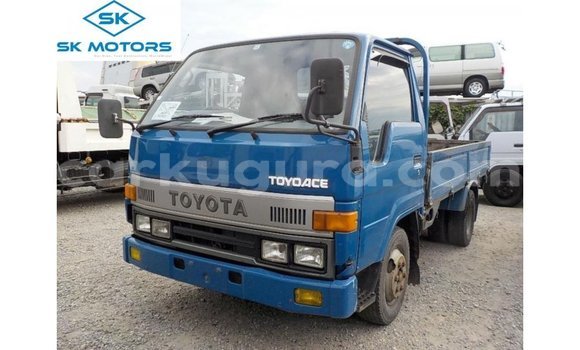 Acheter Import Voiture Toyota Dyna Bleu à Import - Dubai, Bujumbura Acheter Import Voiture Toyota Dyna Bleu à Import - Dubai, Bujumbura