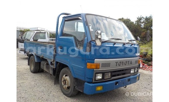 Acheter Import Voiture Toyota Dyna Bleu à Import - Dubai, Bujumbura Acheter Import Voiture Toyota Dyna Bleu à Import - Dubai, Bujumbura