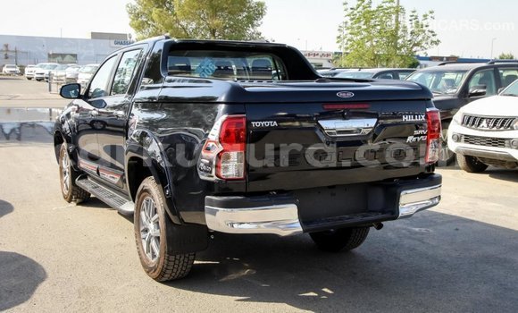 Acheter Import Voiture Toyota Hilux Noir à Import - Dubai, Bujumbura Acheter Import Voiture Toyota Hilux Noir à Import - Dubai, Bujumbura