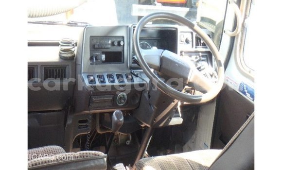 Acheter Import Voiture Toyota Coaster Blanc à Import - Dubai, Bujumbura Acheter Import Voiture Toyota Coaster Blanc à Import - Dubai, Bujumbura