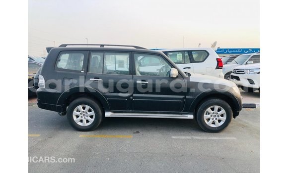 Buy Import Mitsubishi Pajero Black Car in Import - Dubai in Bujumbura Buy Import Mitsubishi Pajero Black Car in Import - Dubai in Bujumbura