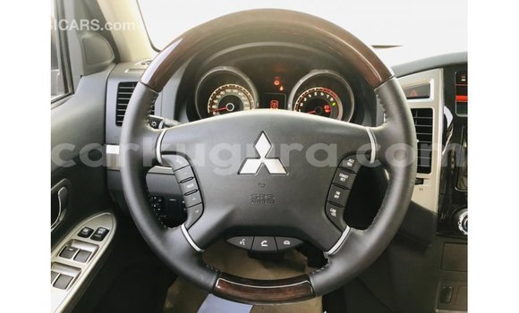 Buy Import Mitsubishi Pajero Black Car in Import - Dubai in Bujumbura Buy Import Mitsubishi Pajero Black Car in Import - Dubai in Bujumbura