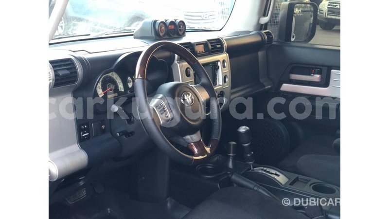 Big with watermark toyota fj cruiser bujumbura import dubai 5672