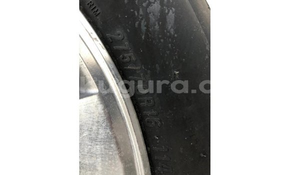 Buy Import Toyota FJ Cruiser White Car in Import - Dubai in Bujumbura Buy Import Toyota FJ Cruiser White Car in Import - Dubai in Bujumbura