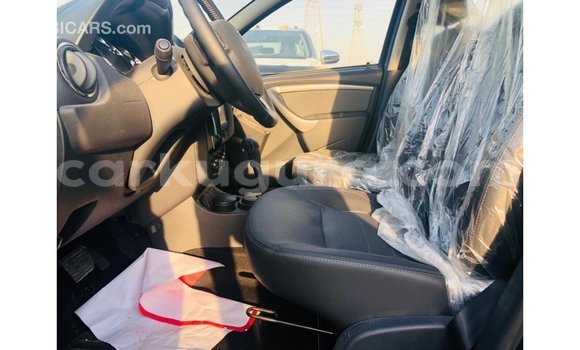 Acheter Import Voiture Renault Duster Noir à Import - Dubai, Bujumbura Acheter Import Voiture Renault Duster Noir à Import - Dubai, Bujumbura