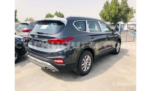 Acheter Import Voiture Hyundai Santa Fe Vert à Import - Dubai, Bujumbura Acheter Import Voiture Hyundai Santa Fe Vert à Import - Dubai, Bujumbura