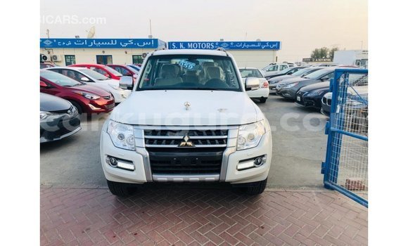 Buy Import Mitsubishi Pajero White Car in Import - Dubai in Bujumbura Buy Import Mitsubishi Pajero White Car in Import - Dubai in Bujumbura