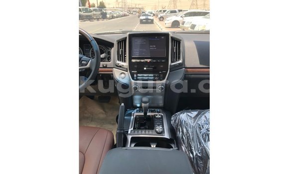 Nunua Imported Toyota Land Cruiser Nyeusi Gari ndani ya Import - Dubai nchini Bujumbura Nunua Imported Toyota Land Cruiser Nyeusi Gari ndani ya Import - Dubai nchini Bujumbura