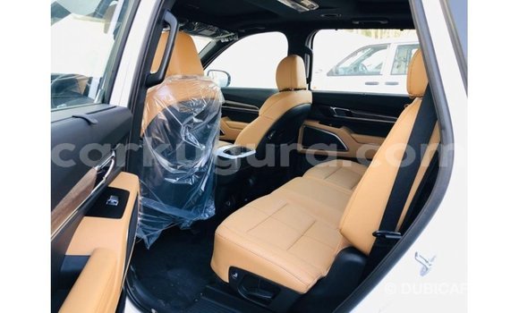 Buy Import Kia Carens White Car in Import - Dubai in Bujumbura Buy Import Kia Carens White Car in Import - Dubai in Bujumbura