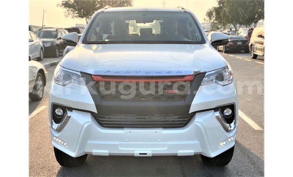 Buy Import Toyota Fortuner White Car in Import - Dubai in Bujumbura Buy Import Toyota Fortuner White Car in Import - Dubai in Bujumbura