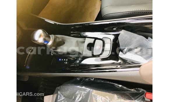 Nunua Imported Toyota C-HR Nyingine Gari ndani ya Import - Dubai nchini Bujumbura Nunua Imported Toyota C-HR Nyingine Gari ndani ya Import - Dubai nchini Bujumbura
