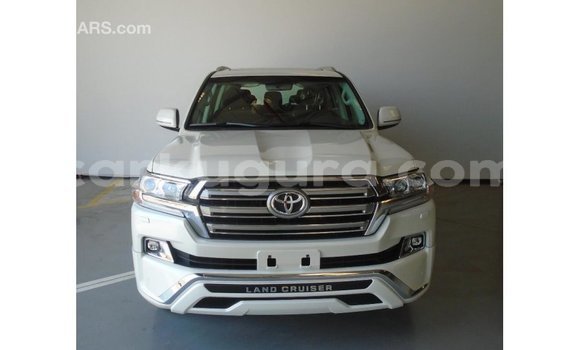 Nunua Imported Toyota Land Cruiser Nyingine Gari ndani ya Import - Dubai nchini Bujumbura Nunua Imported Toyota Land Cruiser Nyingine Gari ndani ya Import - Dubai nchini Bujumbura