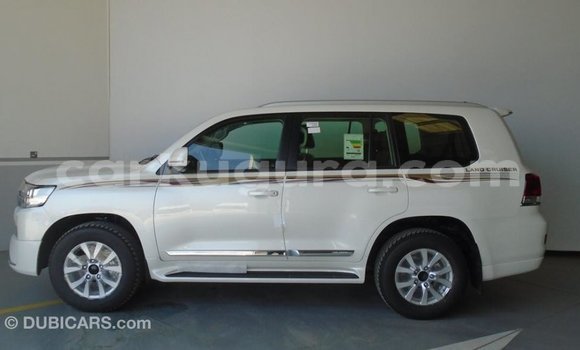 Nunua Imported Toyota Land Cruiser Nyingine Gari ndani ya Import - Dubai nchini Bujumbura Nunua Imported Toyota Land Cruiser Nyingine Gari ndani ya Import - Dubai nchini Bujumbura