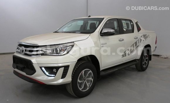 Buy Import Toyota Hilux White Car in Import - Dubai in Bujumbura Buy Import Toyota Hilux White Car in Import - Dubai in Bujumbura