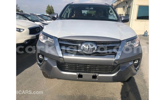Buy Import Toyota Fortuner Other Car in Import - Dubai in Bujumbura Buy Import Toyota Fortuner Other Car in Import - Dubai in Bujumbura