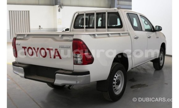 Buy Import Toyota Hilux White Car in Import - Dubai in Bujumbura Buy Import Toyota Hilux White Car in Import - Dubai in Bujumbura