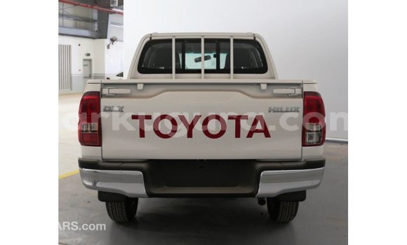 Buy Import Toyota Hilux White Car in Import - Dubai in Bujumbura Buy Import Toyota Hilux White Car in Import - Dubai in Bujumbura